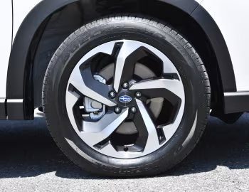 Subaru Forester Advance [Japan] '08.2021–03.2025