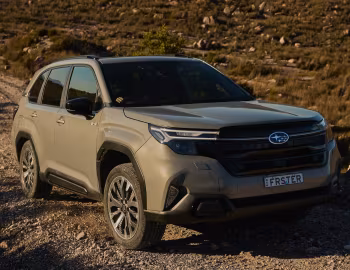 Subaru Forester e-Boxer Touring [Australia] '2025–pr.