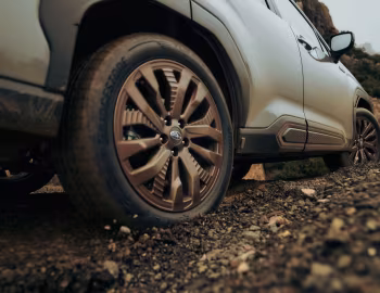 Subaru Forester e-Boxer Sport [Australia] '2025–pr.