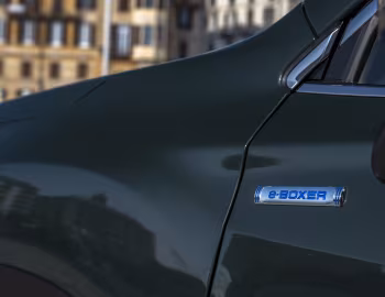 Subaru Forester e-Boxer [Worldwide] '2022–24