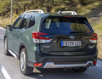 Subaru Forester e-Boxer [Worldwide] '2022–24