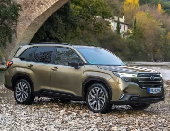 Subaru Forester e-Boxer [EU-spec] '2024–pr.