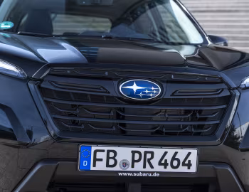Subaru Forester e-Boxer "Edition Black Platinum" [Germany] '2024