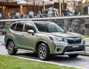 Subaru Forester Hybrid L [Australia] '2020–21