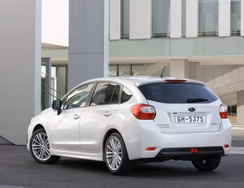 Subaru Impreza 1.6i Hatchback (GP) '2011–15