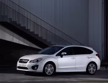 Subaru Impreza 1.6i Hatchback (GP) '2011–15
