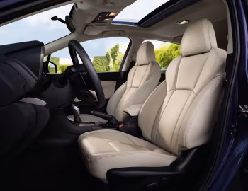 Interior 2017–19 Subaru Impreza 5-door 2.0i Limited [North America] '2016–19