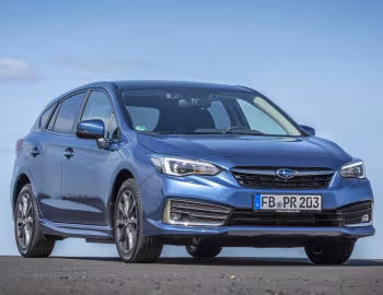 Subaru Impreza e-Boxer 5-door [Worldwide] '2020–23