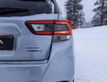 Subaru Impreza e-Boxer 5-door [Worldwide] '2020–23