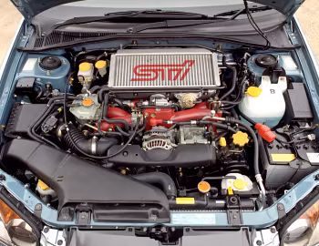 Під капотом Subaru Impreza WRX STi WR1 [UK-spec] (GDB) '2004–05