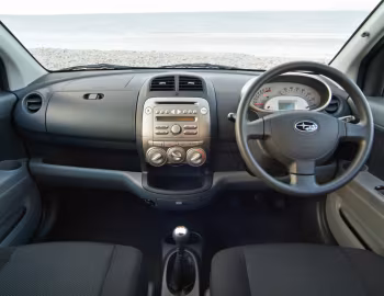 Painel frontal Subaru Justy [UK-spec] (M300F) '2007–09