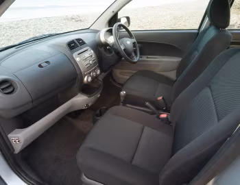Interior Subaru Justy [UK-spec] (M300F) '2007–09