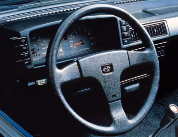 Painel frontal Subaru Justy 5-door (KA) '1984–89