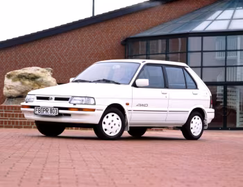 Subaru Justy "Schneekönig" 5-door [Germany] '1991