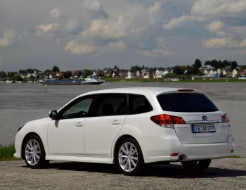 Subaru Legacy 2.5i Wagon (BR) '2012–14
