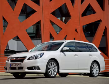 Subaru Legacy 2.5i Wagon (BR) '2012–14