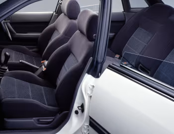 Interior Subaru Legacy 2.0 RS Type R [Japan] (BC) '10.1989–05.1991