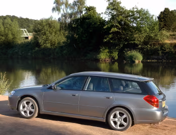 Subaru Legacy 2.0R Sports Tourer [UK-spec] '2005–06