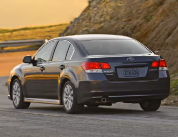 2010–12 Subaru Legacy 2.5i [North America] (BM) '2009–12