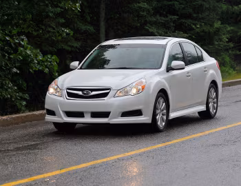 2010–12 Subaru Legacy 3.6R [North America] (BM) '2009–12