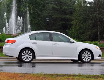 2010–12 Subaru Legacy 3.6R [North America] (BM) '2009–12