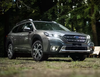 Subaru Legacy Outback Limited EX [Japan] '2021–25