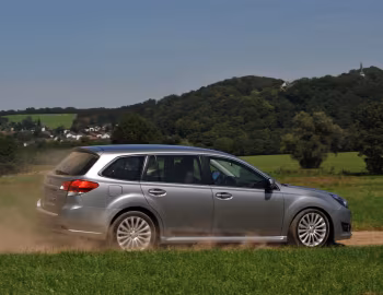 Subaru Legacy Wagon (BR) '2009–12