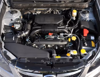 Sob o capô Subaru Legacy Wagon (BR) '2009–12