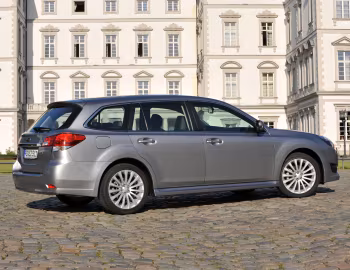 Subaru Legacy Wagon (BR) '2009–12