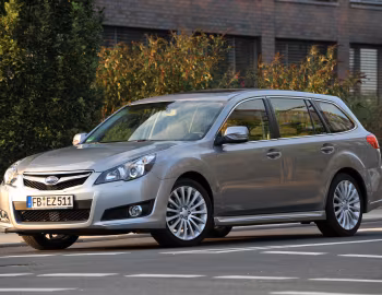 Subaru Legacy Wagon (BR) '2009–12