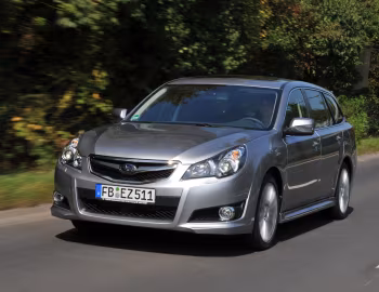 Subaru Legacy Wagon (BR) '2009–12