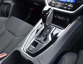 Interior Subaru Levorg [Japan] '2020–pr.