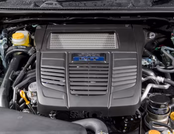 Sob o capô Subaru Levorg GT [UK-spec] '2016–17