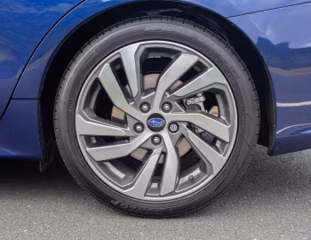 Subaru Levorg GT [UK-spec] '2017–20