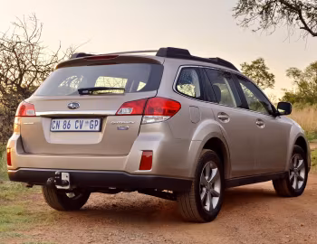 Subaru Outback 2.0D [South Africa] (BR) '2013–14