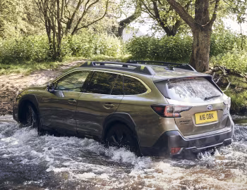 Subaru Outback [UK-spec] '2021–25