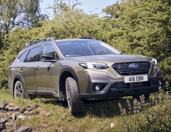 Subaru Outback [UK-spec] '2021–25