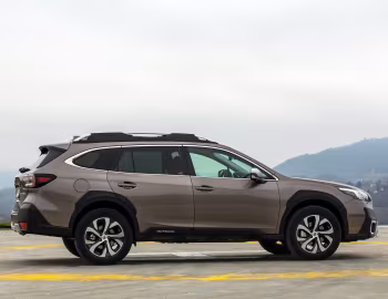 Subaru Outback [Worldwide] '2021–25