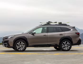 Subaru Outback [Worldwide] '2021–25