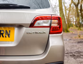 Subaru Outback [UK-spec] '2018–20