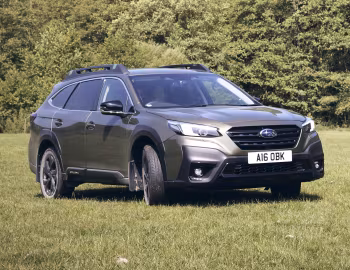Subaru Outback [UK-spec] '2021–25