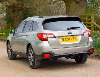 Subaru Outback [UK-spec] '2018–20
