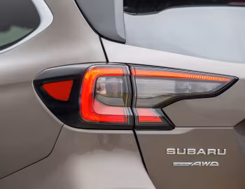 Subaru Outback [Worldwide] '2021–25