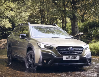 Subaru Outback [UK-spec] '2021–25