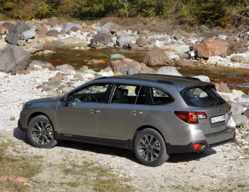 Subaru Outback 2.0D [Worldwide] '2015–17