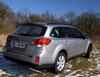 Subaru Outback 2.0D (BR) '2009–12