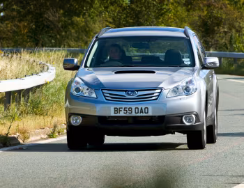 Subaru Outback 2.0D [UK-spec] (BR) '2009–12