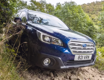 Subaru Outback 2.0D [UK-spec] '2015–18