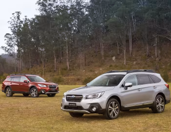 Subaru Outback 2.5i, Subaru Outback 3.6R