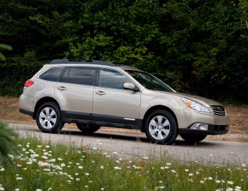 2010–12 Subaru Outback 2.5i [North America] (BR) '2009–12